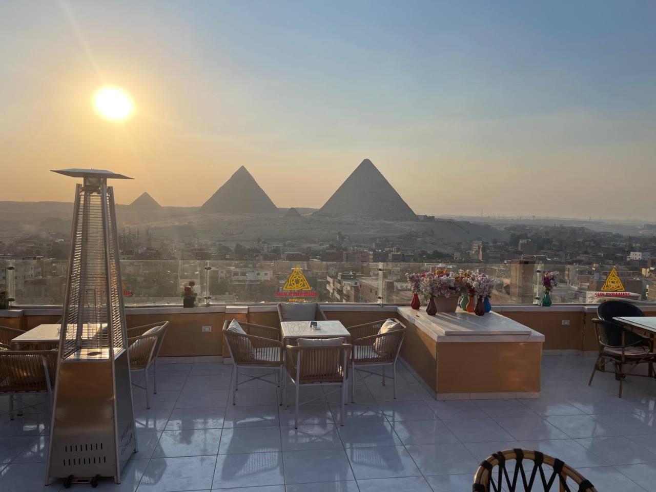Pyramids Studio & Jacuzzi Appartamento *