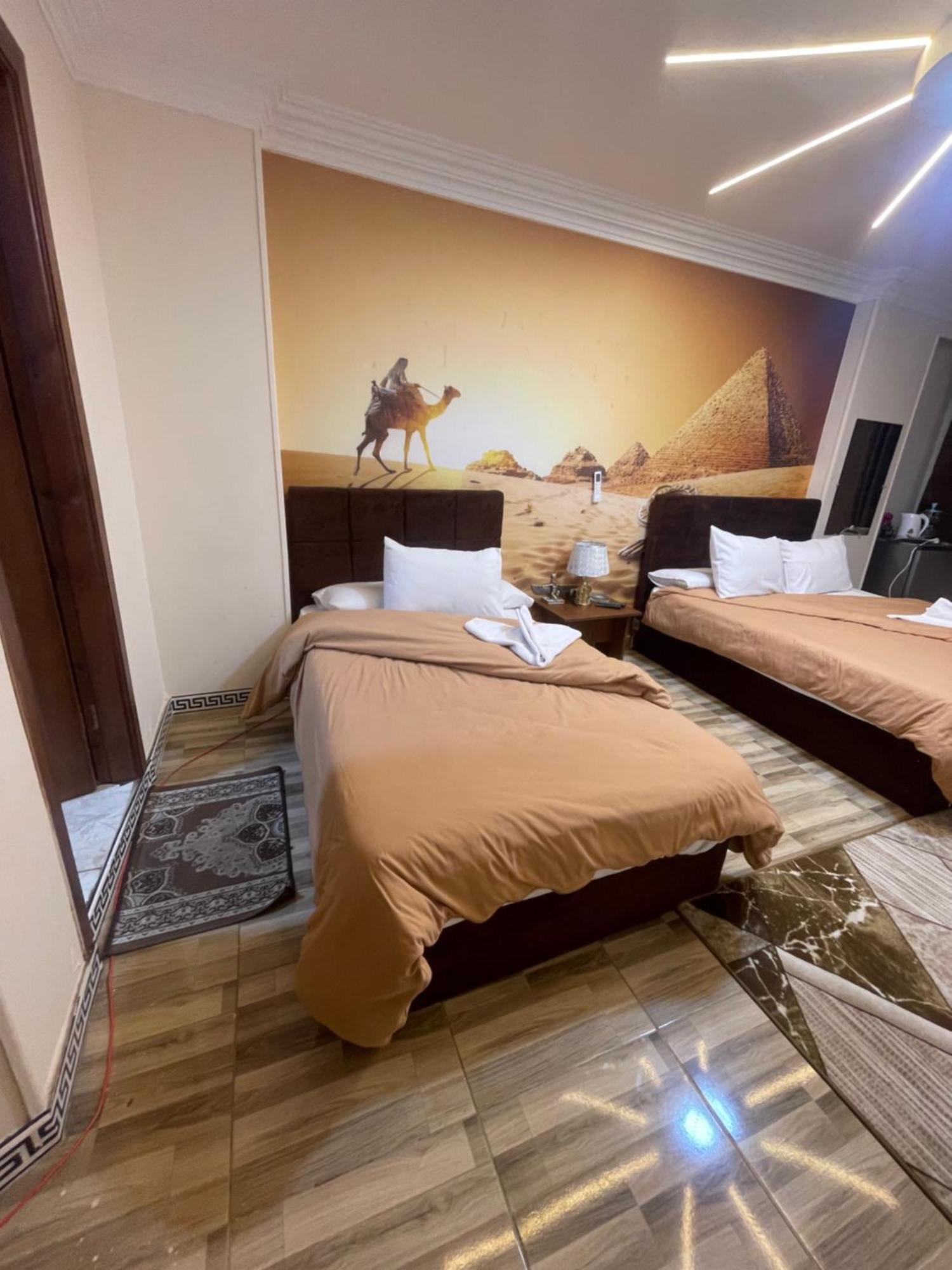 Pyramids Studio & Jacuzzi Apartment Cairo