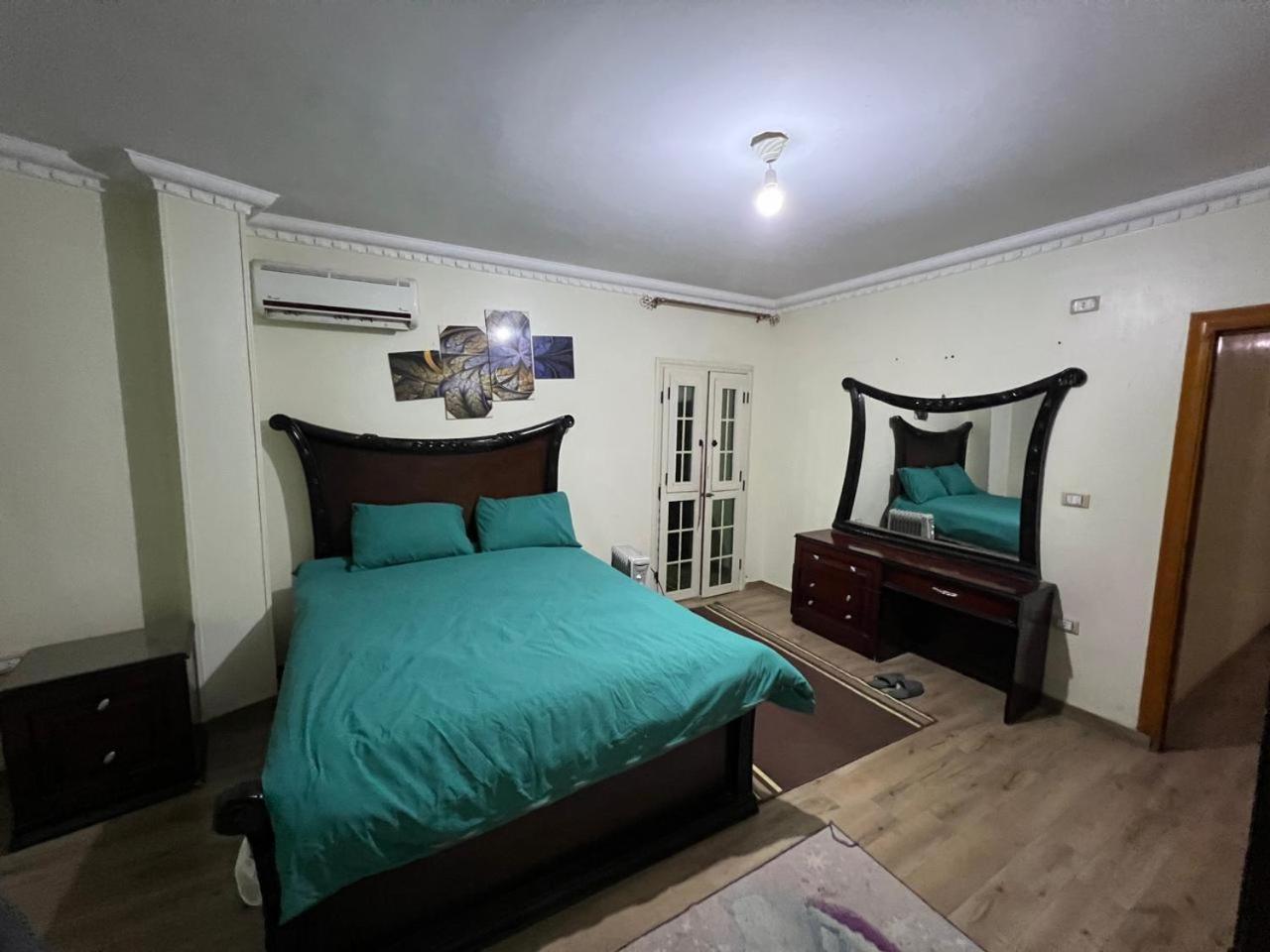 Apartment Pyramids Studio & Jacuzzi Cairo