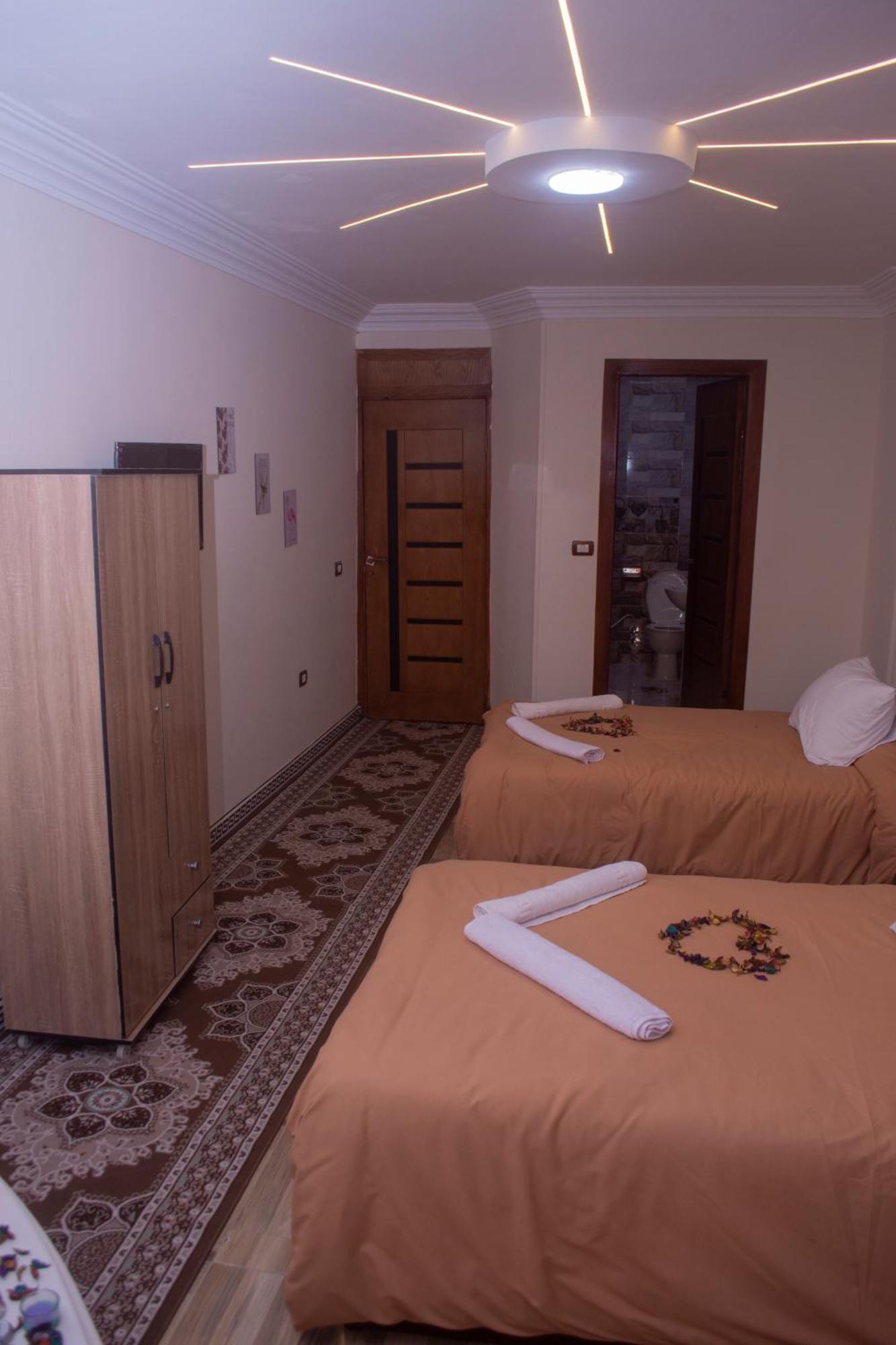 Apartment Pyramids Studio & Jacuzzi Cairo